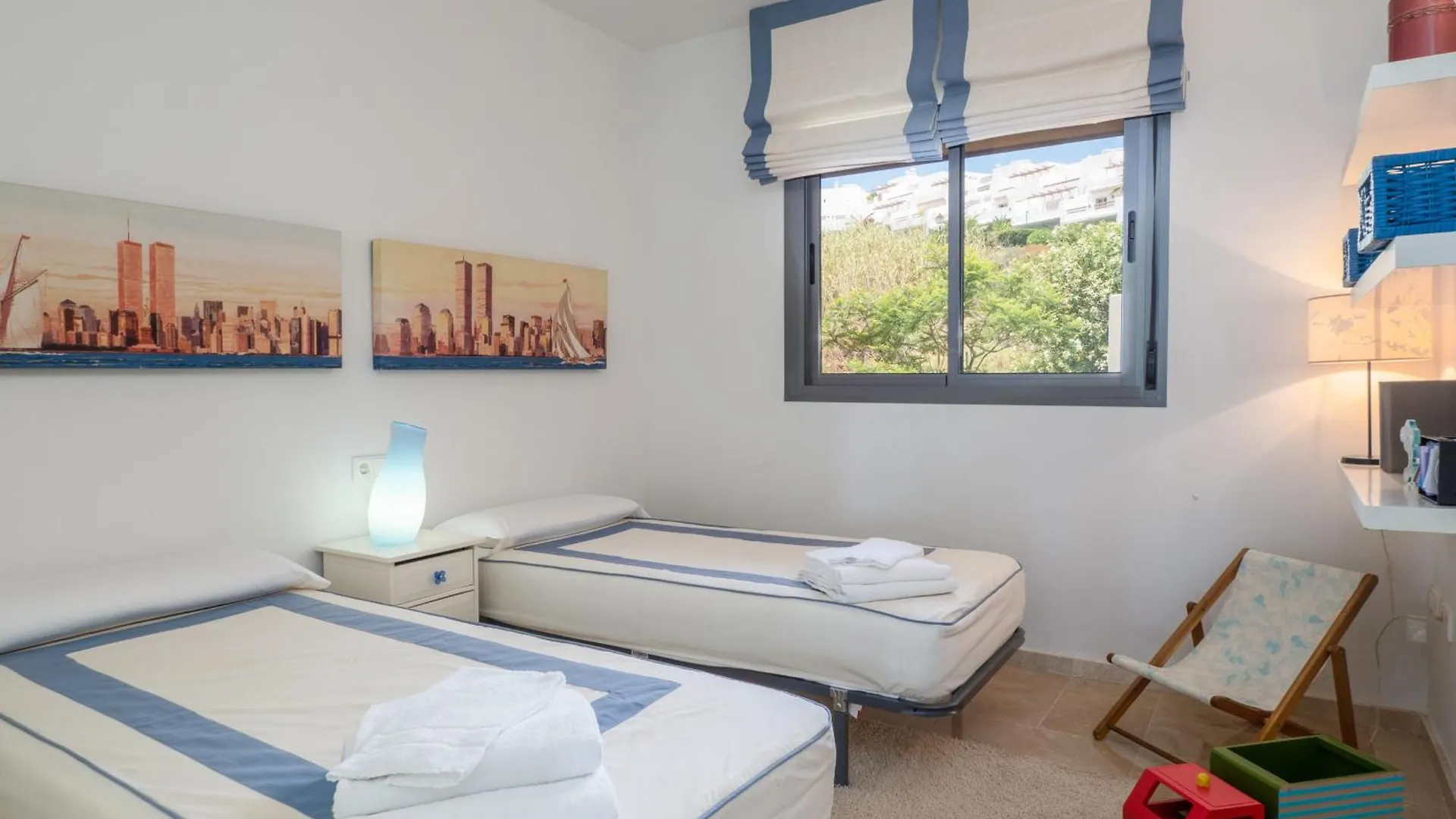 2055-Superb 2Bedrooms Apt, Gibraltar And Sea View Manilva Apartment