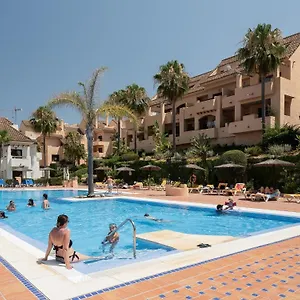 Duquesa Village Apartamento